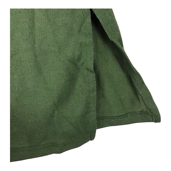 Forgotten Grace Women’s Tee Green High Low Hem Raw Edge Top Size M NWOT - Picture 6 of 10